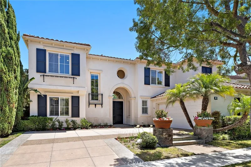 16 Regents, Newport Beach