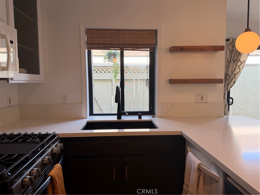 16 Sand Dollar Court, Newport Beach CA 92663 - photo 3