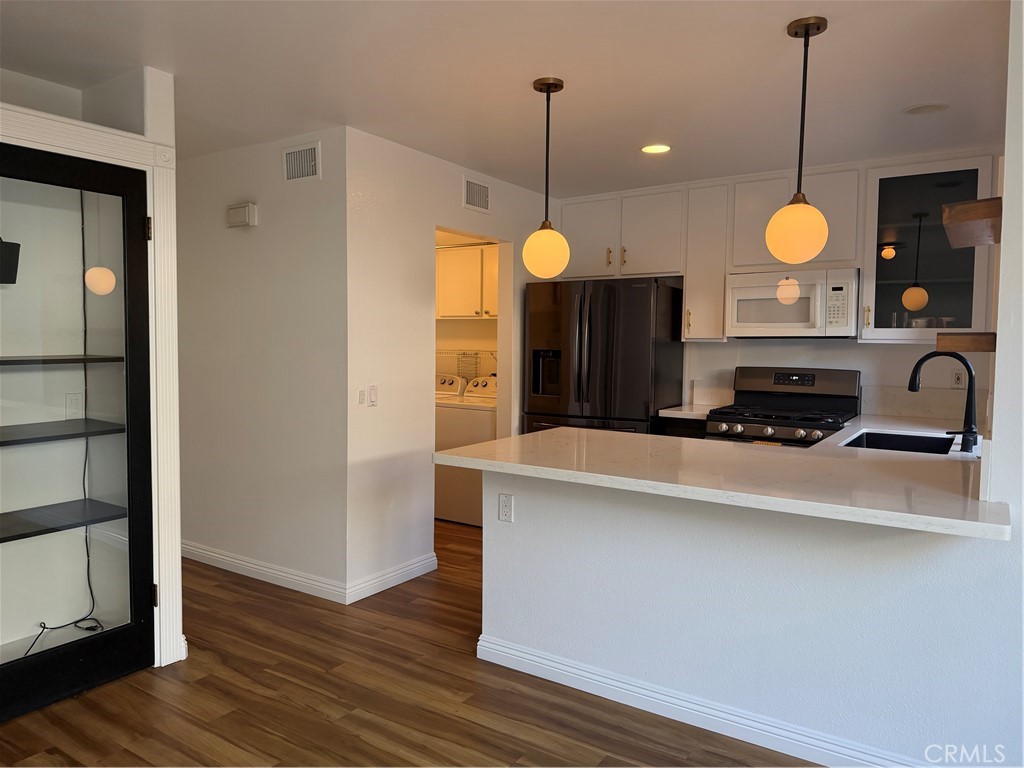 16 Sand Dollar Court, Newport Beach CA 92663 - photo 5