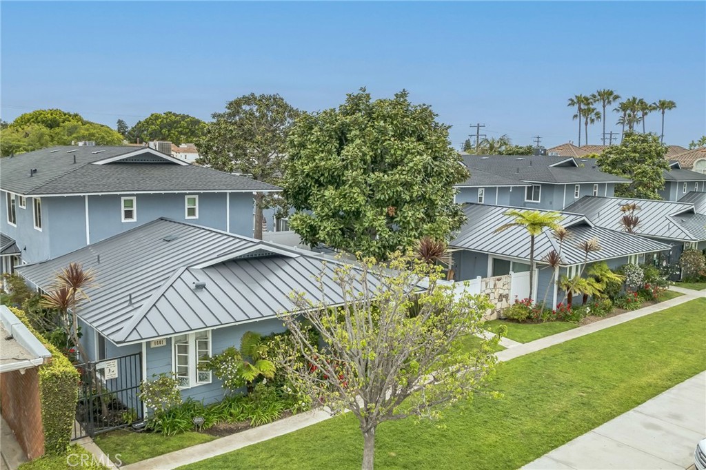 1601 E 15th Street, Newport Beach CA 92663 - photo 1
