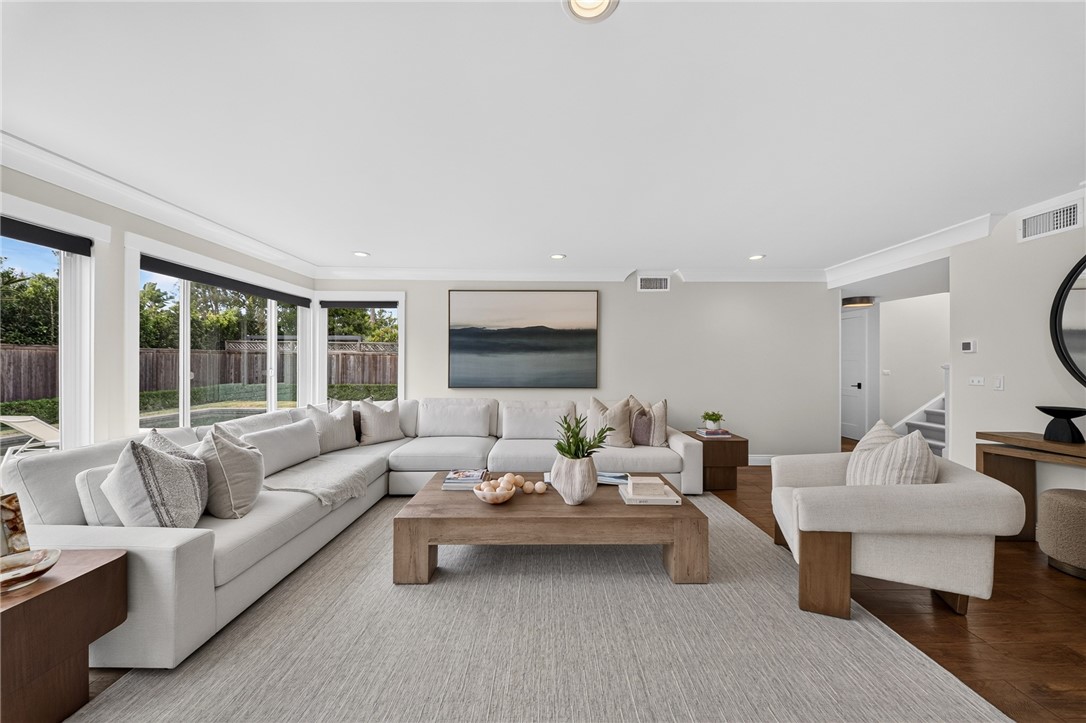 1609 Ruth, Newport Beach CA 92660 - photo 9