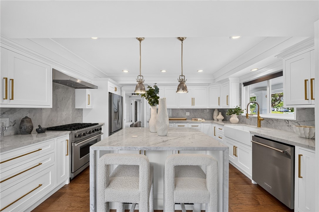 1609 Ruth, Newport Beach CA 92660 - photo 17