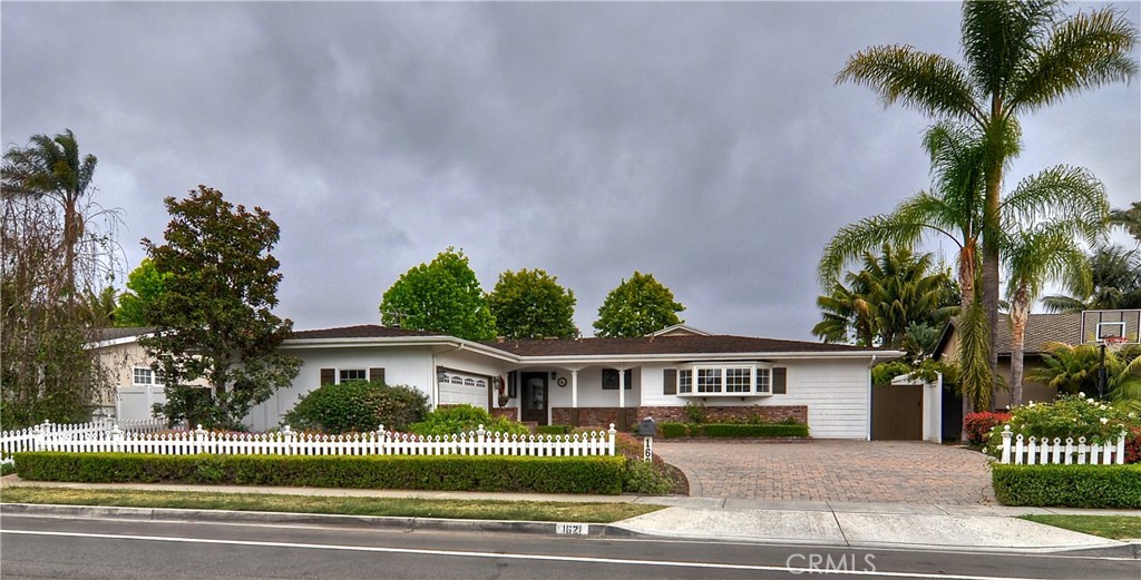 1621 Mariners Drive, Newport Beach CA 92660 - photo 3