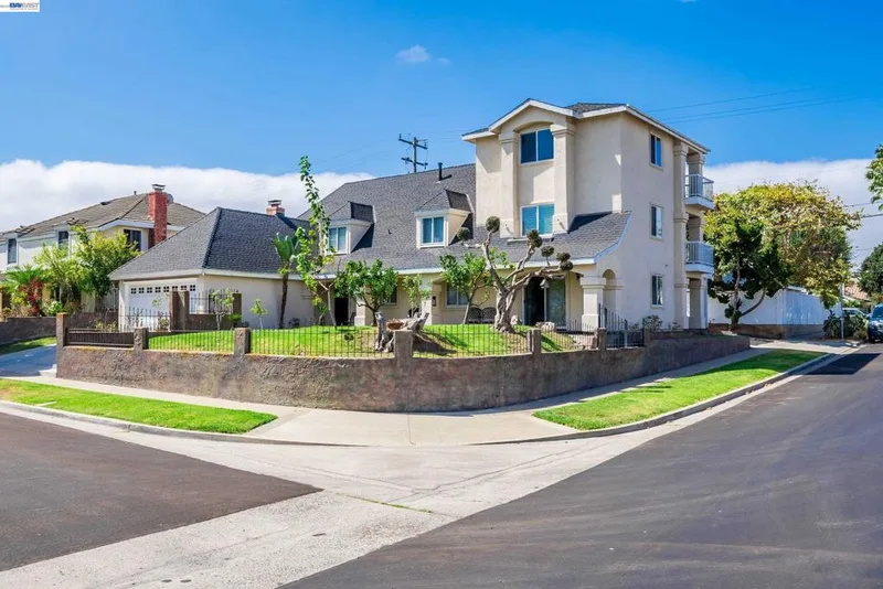 1622 Pegasus St, Newport Beach