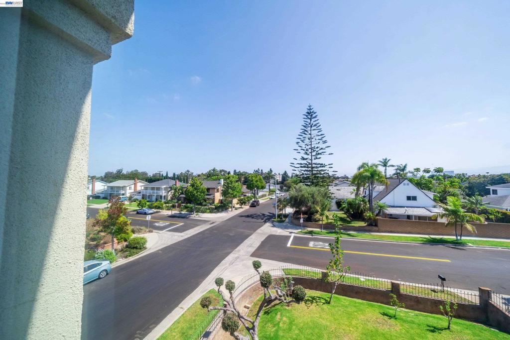 1622 Pegasus St, Newport Beach CA 92660 - photo 24