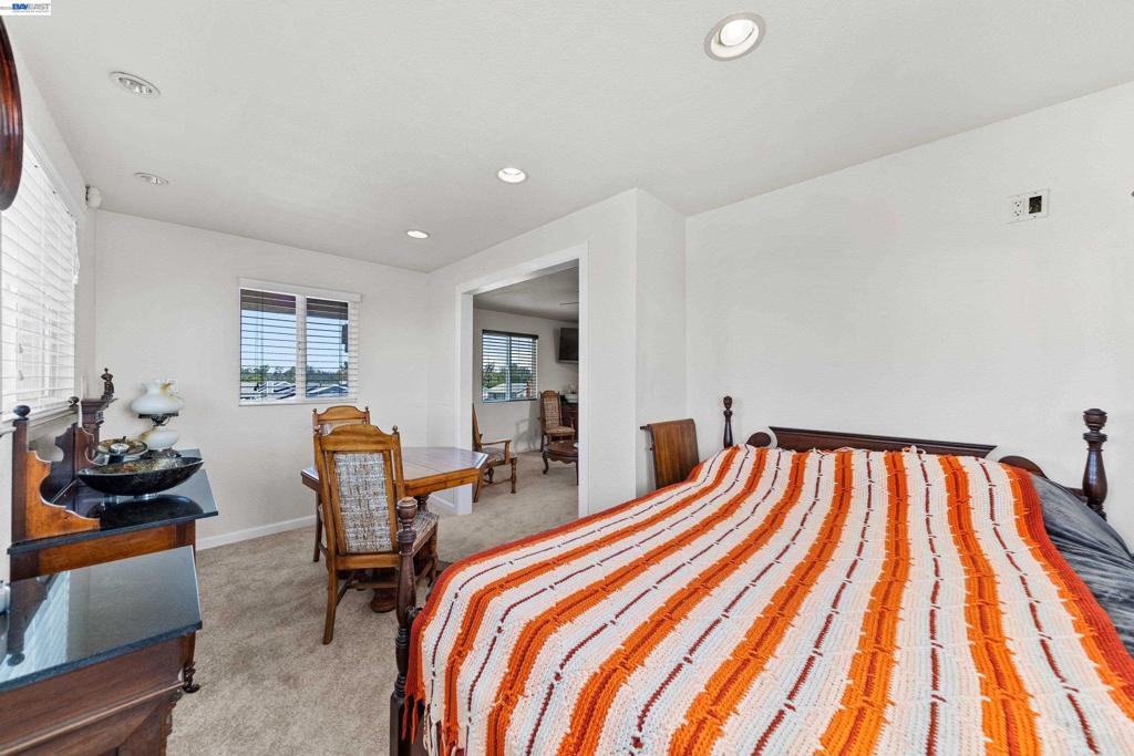 1622 Pegasus St, Newport Beach CA 92660 - photo 32