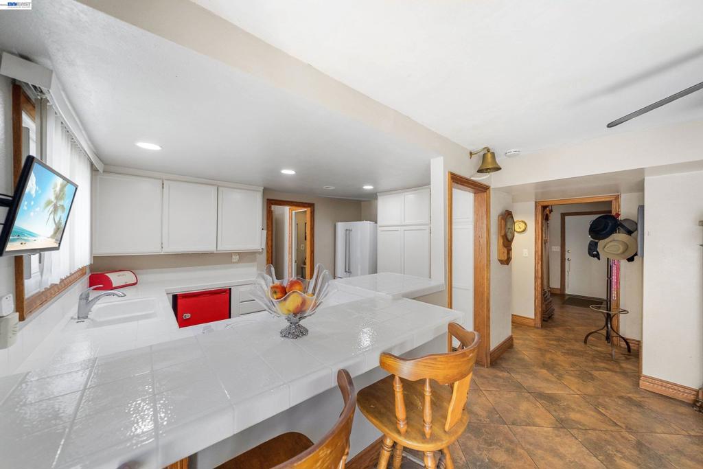 1622 Pegasus St, Newport Beach CA 92660 - photo 41