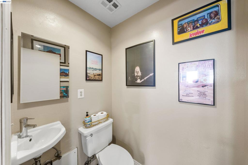 1622 Pegasus St, Newport Beach CA 92660 - photo 47