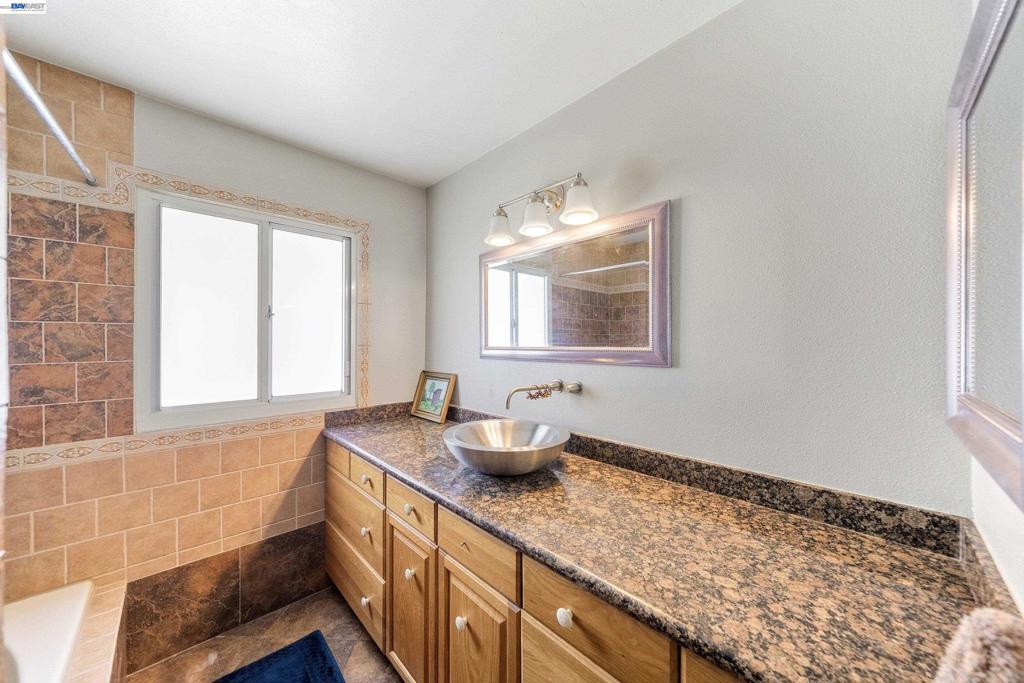 1622 Pegasus St, Newport Beach CA 92660 - photo 50