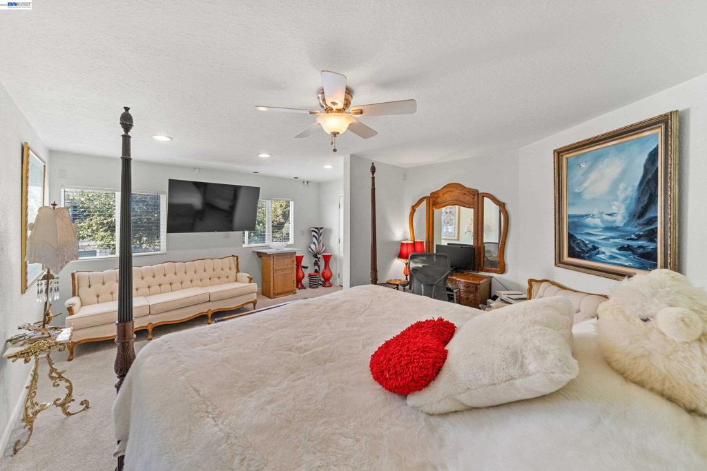 1622 Pegasus St, Newport Beach CA 92660 - photo 63