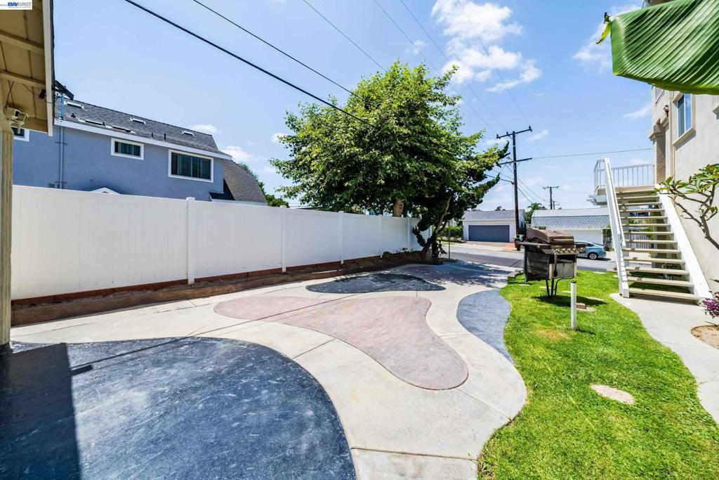 1622 Pegasus St, Newport Beach CA 92660 - photo 71