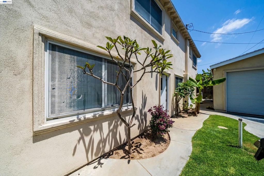 1622 Pegasus St, Newport Beach CA 92660 - photo 73