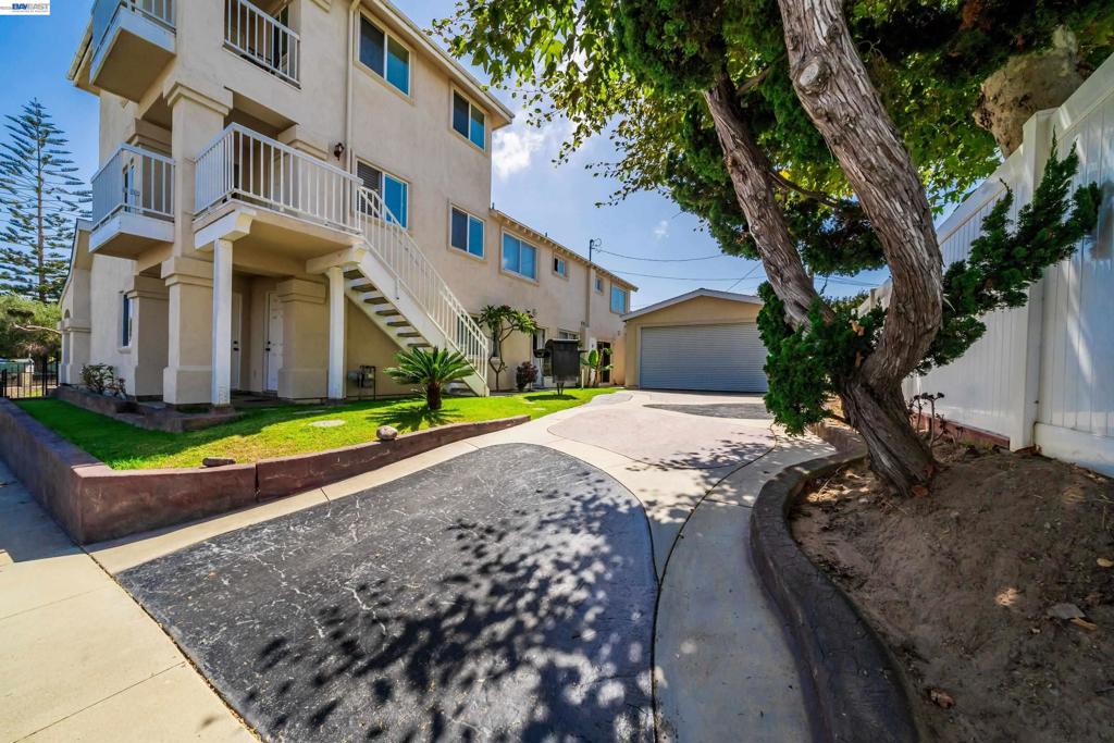 1622 Pegasus St, Newport Beach CA 92660 - photo 78