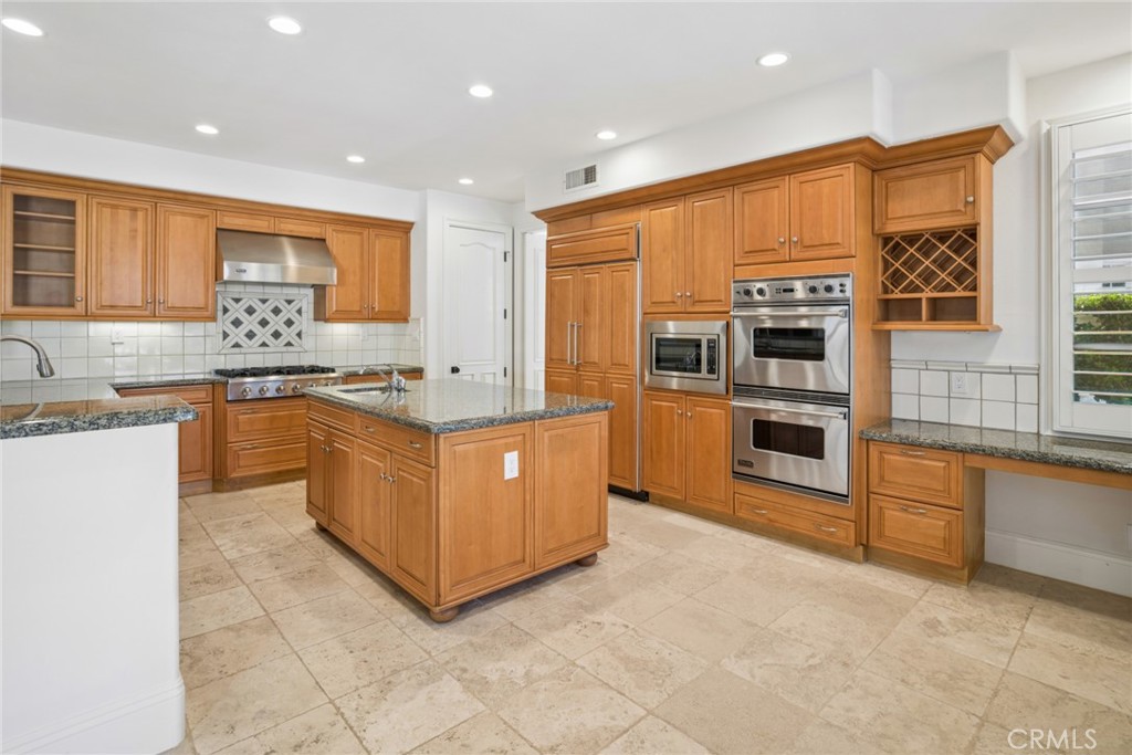 17 Colonial Drive, Newport Beach CA 92660 - photo 11