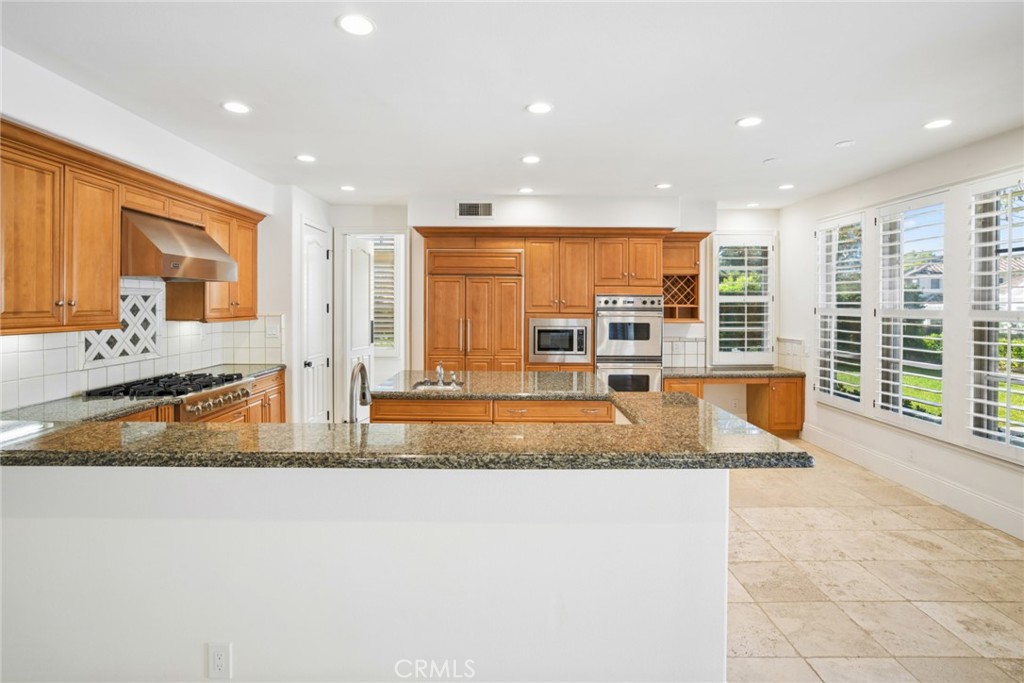 17 Colonial Drive, Newport Beach CA 92660 - photo 13