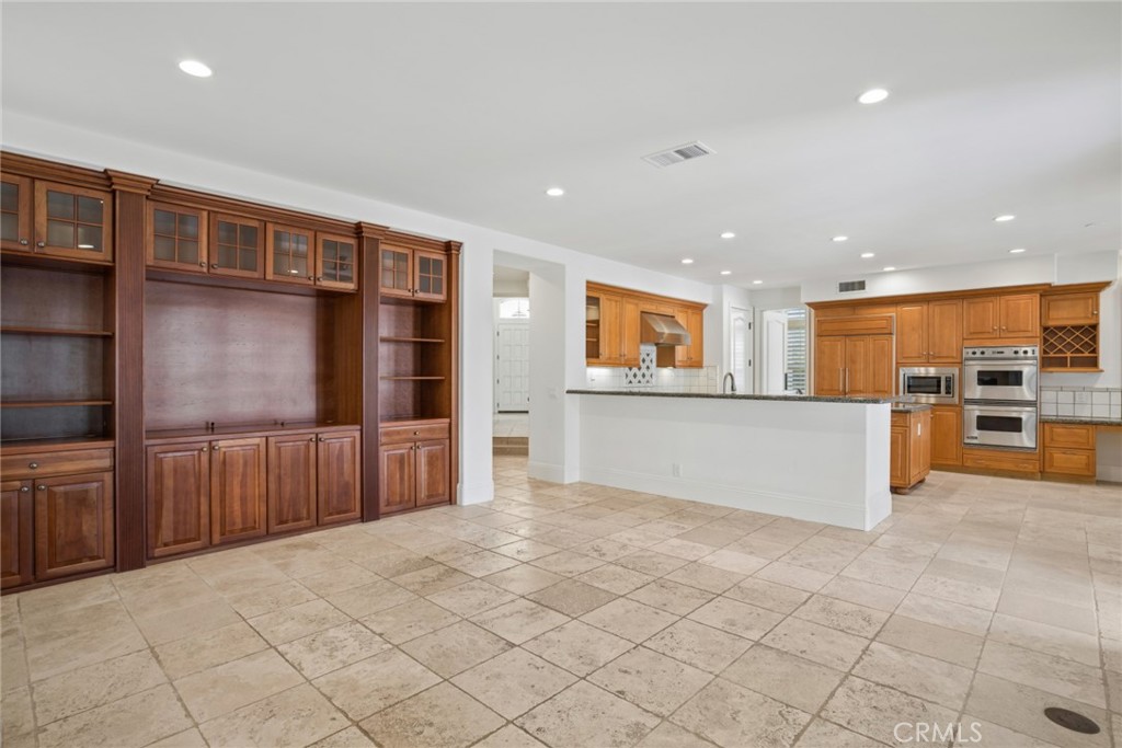 17 Colonial Drive, Newport Beach CA 92660 - photo 21