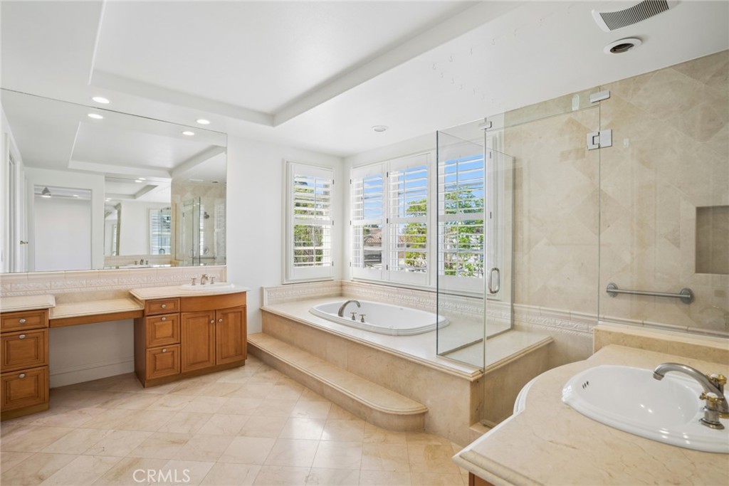 17 Colonial Drive, Newport Beach CA 92660 - photo 26