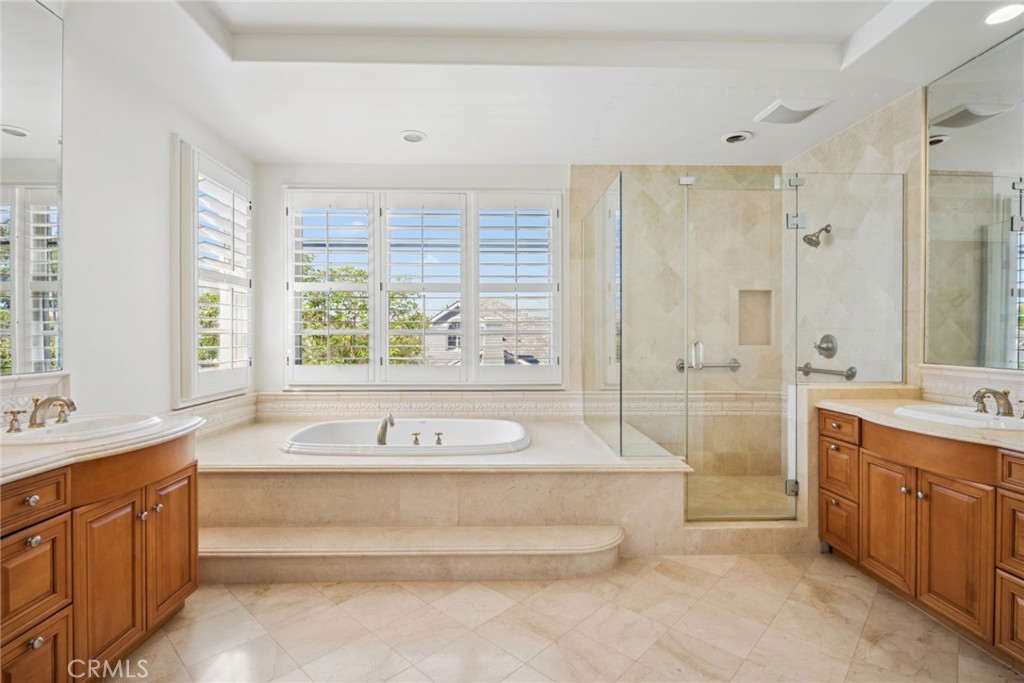 17 Colonial Drive, Newport Beach CA 92660 - photo 28