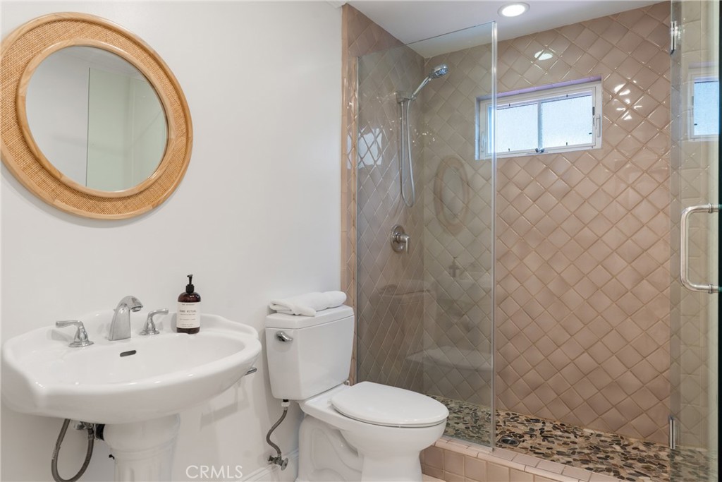 1701 E Balboa, Newport Beach CA 92661 - photo 29