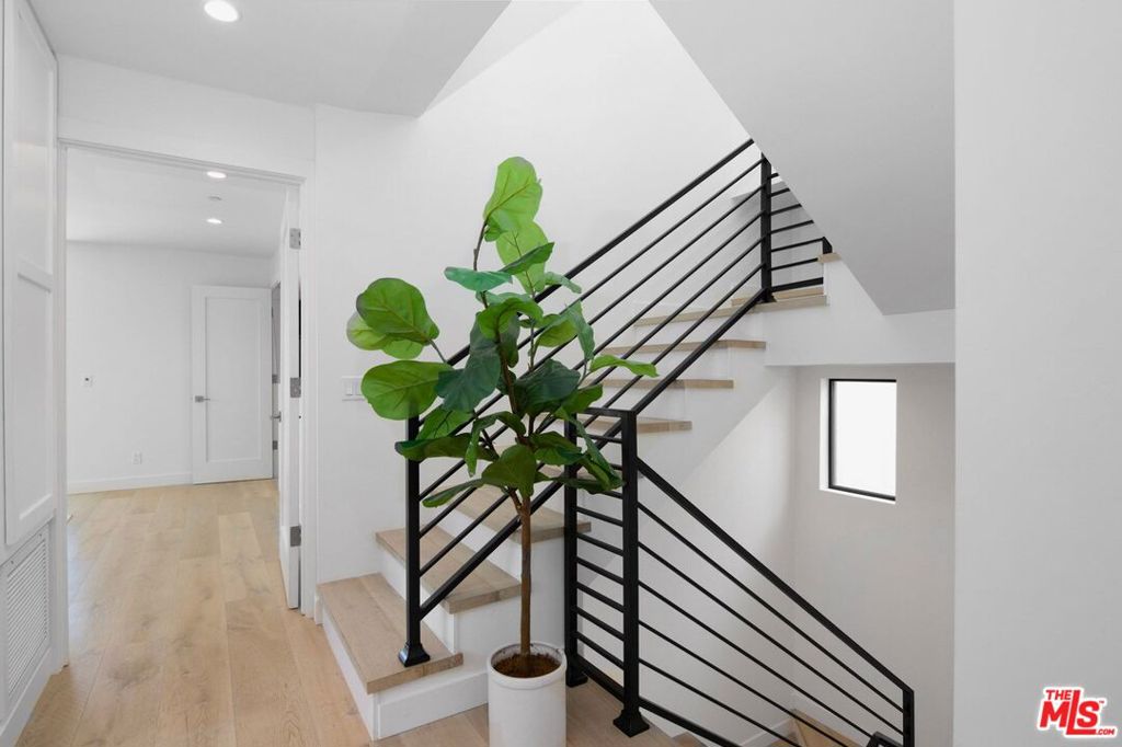 1703 Plaza Del Sur, Newport Beach CA 92661 - photo 11