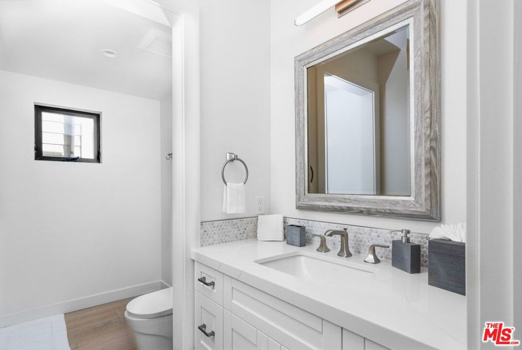1703 Plaza Del Sur, Newport Beach CA 92661 - photo 18