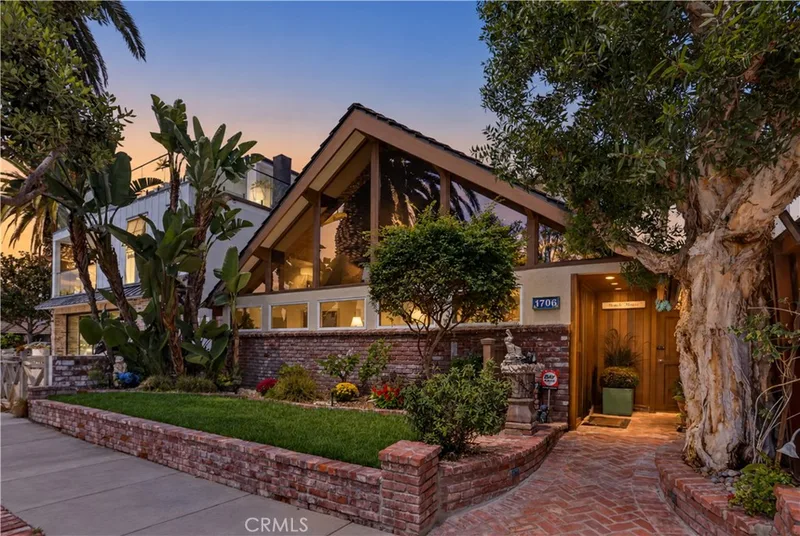 1706 E Ocean Boulevard, Newport Beach