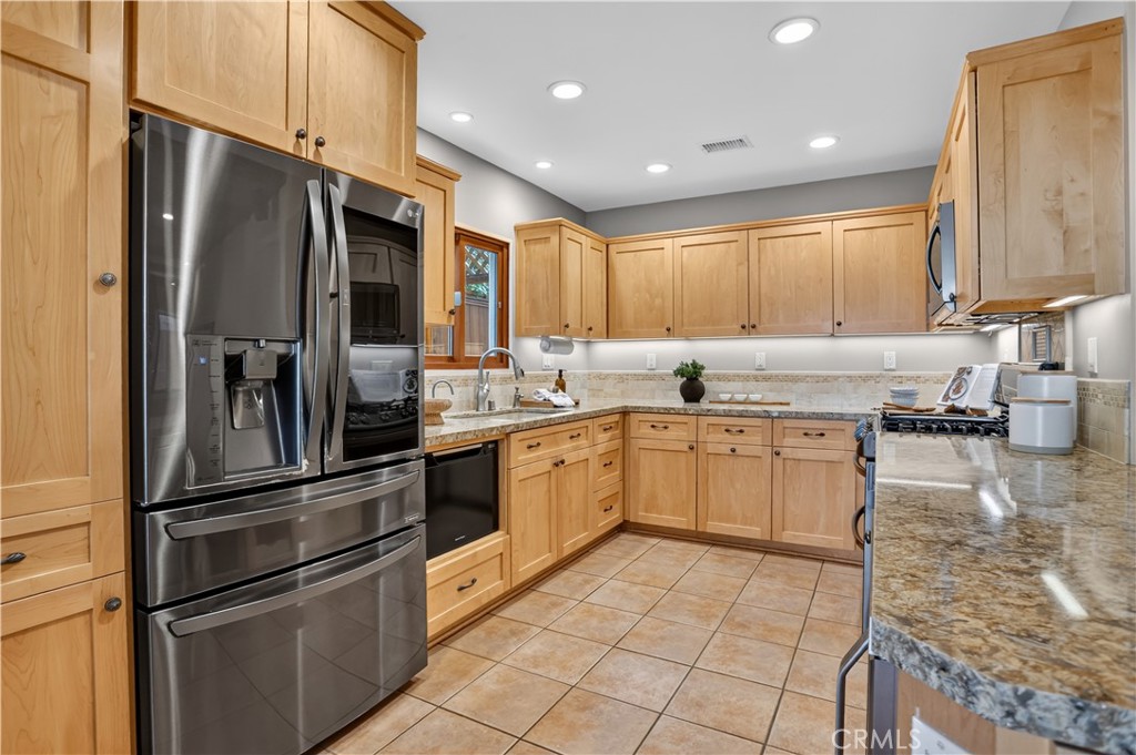 1706 E Ocean Boulevard, Newport Beach CA 92661 - photo 22