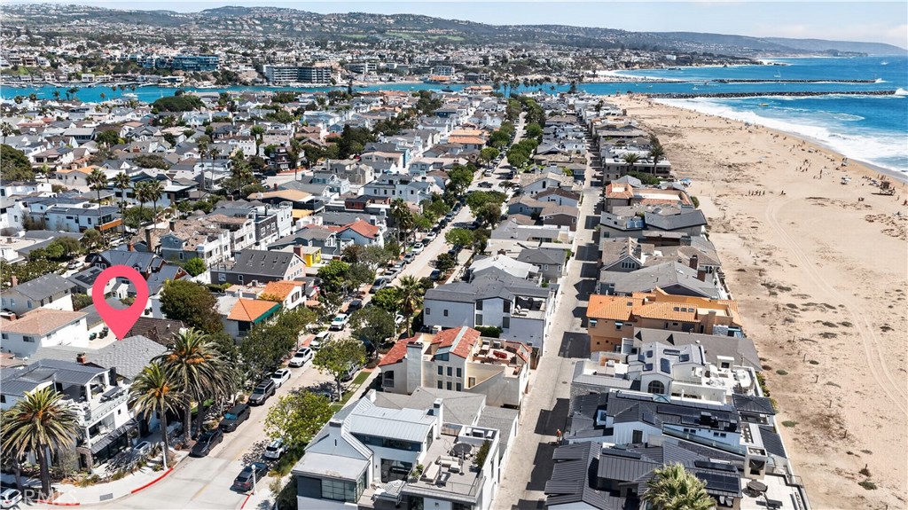 Just a block from the sand and within walking distance to the famous Wedge - 1706 E Ocean Boulevard, Newport Beach CA 92661 - photo 44