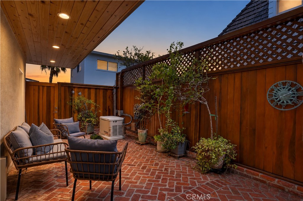 1706 E Ocean Boulevard, Newport Beach CA 92661 - photo 51