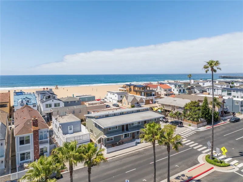 1733 W Balboa Boulevard, Newport Beach