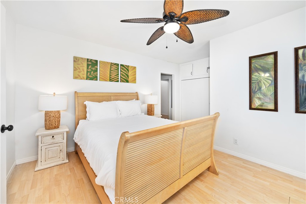 Lower Unit Vacation Rental - 1733 W Balboa Boulevard, Newport Beach CA 92663 - photo 12