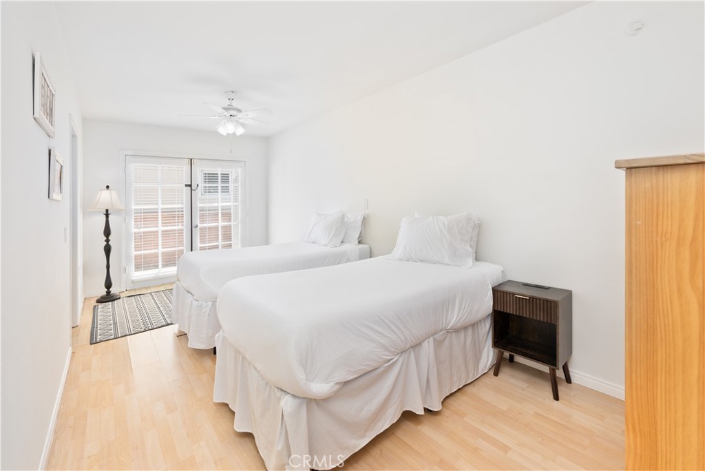 Lower Unit Vacation Rental - 1733 W Balboa Boulevard, Newport Beach CA 92663 - photo 14