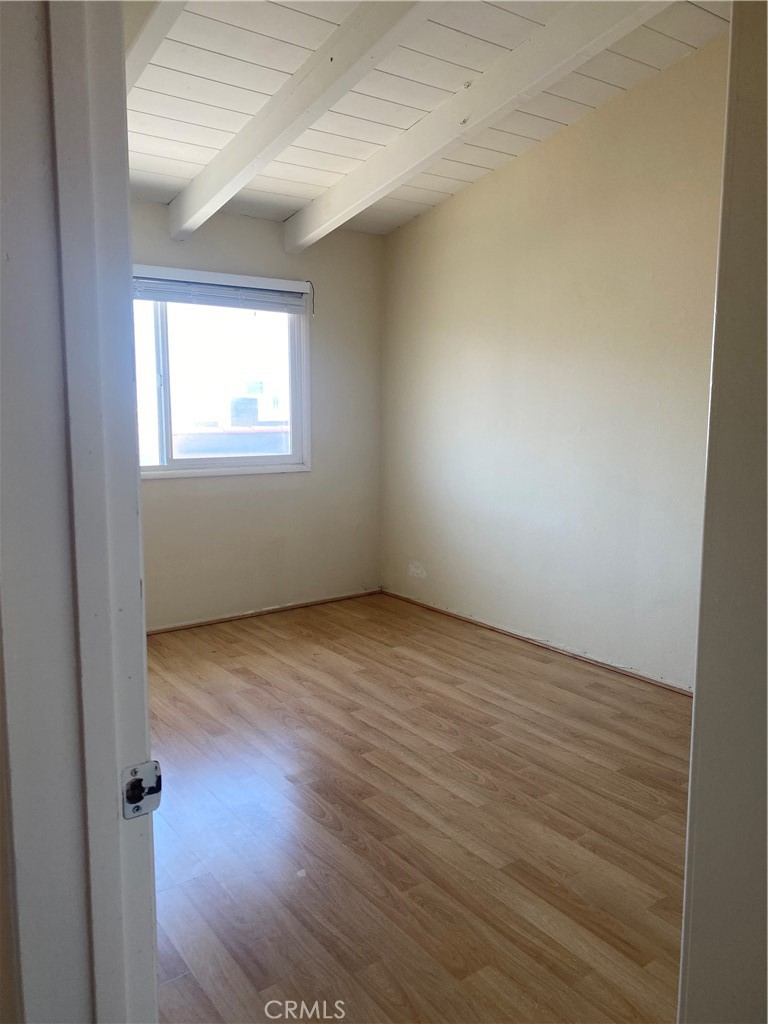 Unit #3 (middle unit) BD #1 - 1733 W Balboa Boulevard, Newport Beach CA 92663 - photo 31