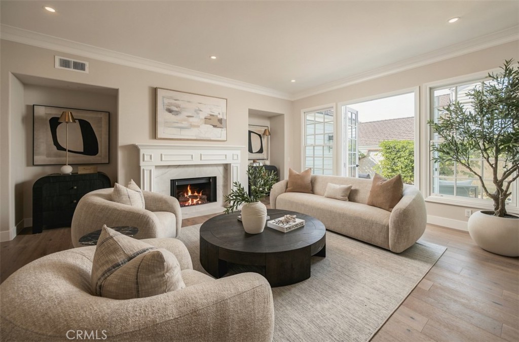 18 Hillsdale, Newport Beach CA 92660 - photo 5