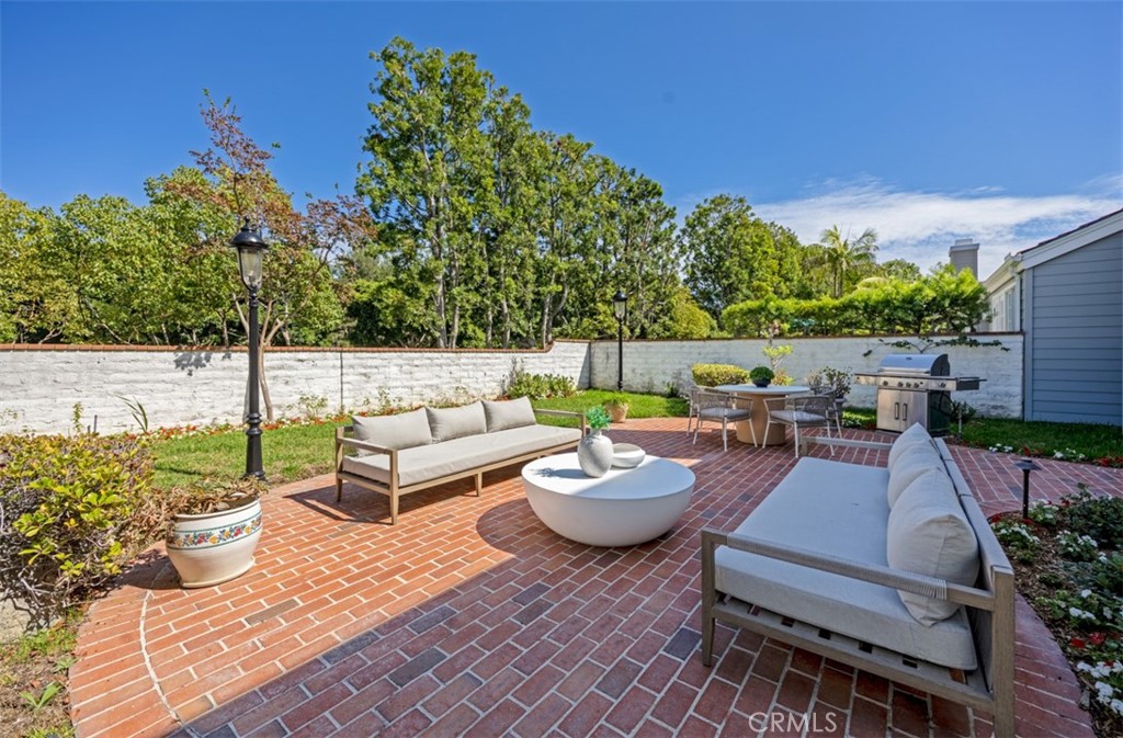 18 Hillsdale, Newport Beach CA 92660 - photo 20