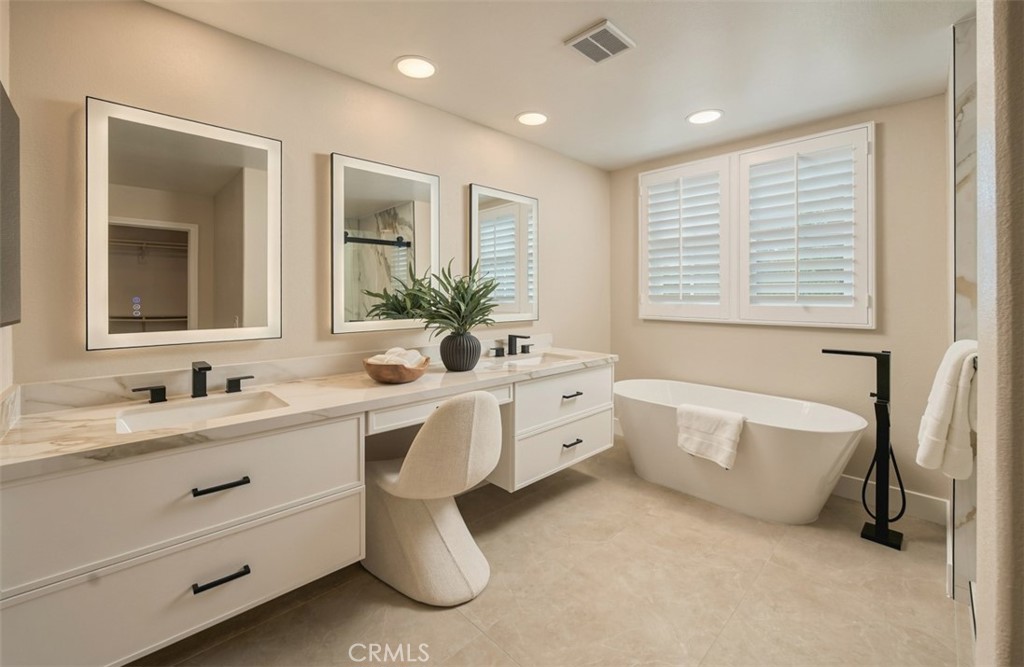 18 Hillsdale, Newport Beach CA 92660 - photo 35