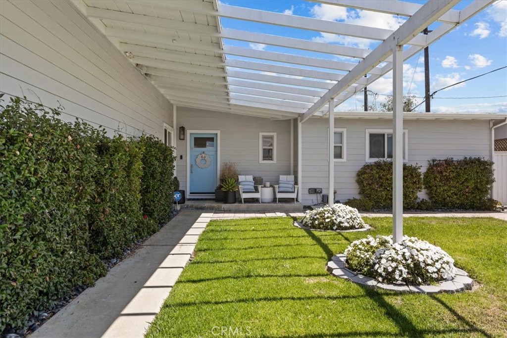 1818 Beryl, Newport Beach CA 92660 - photo 2