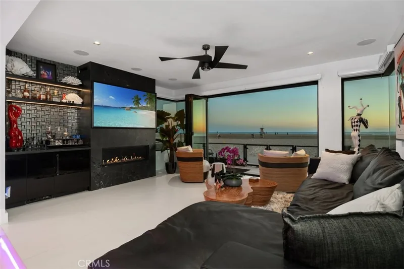 1904 W Oceanfront, Newport Beach, CA 92663 1904 W Oceanfront, Newport Beach, CA 92663