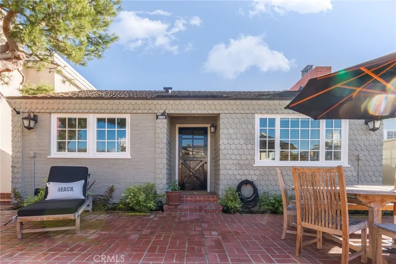 1905 E Balboa Boulevard, Newport Beach