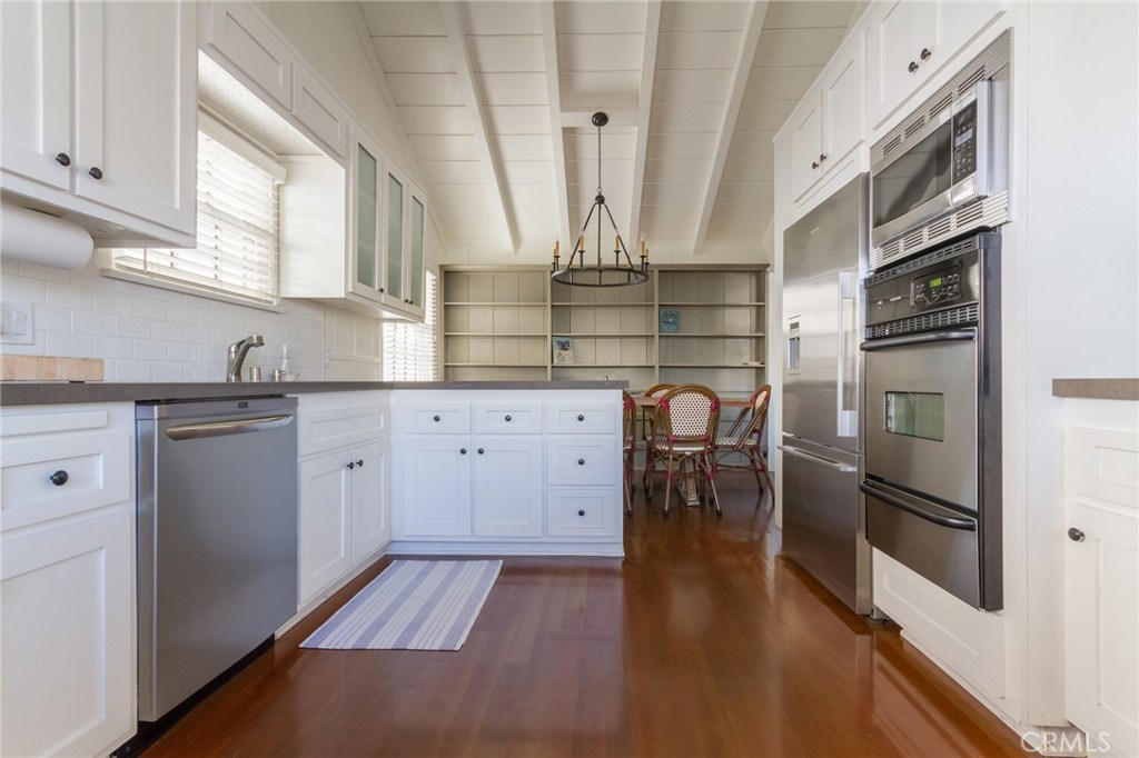 1905 E Balboa Boulevard, Newport Beach CA 92661 - photo 9