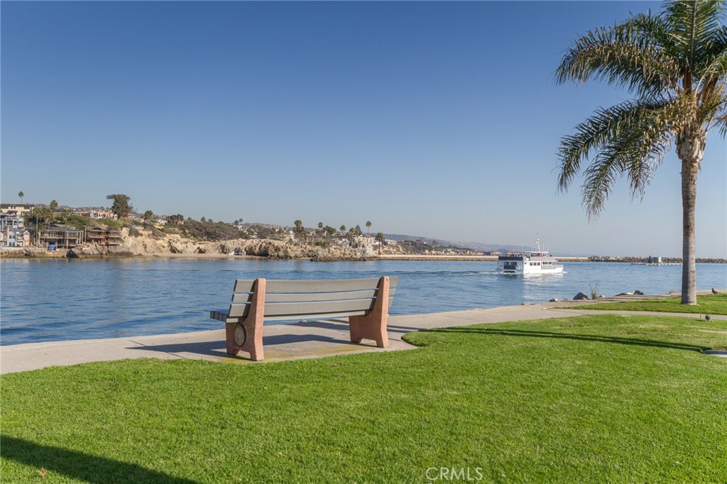 1905 E Balboa Boulevard, Newport Beach CA 92661 - photo 25