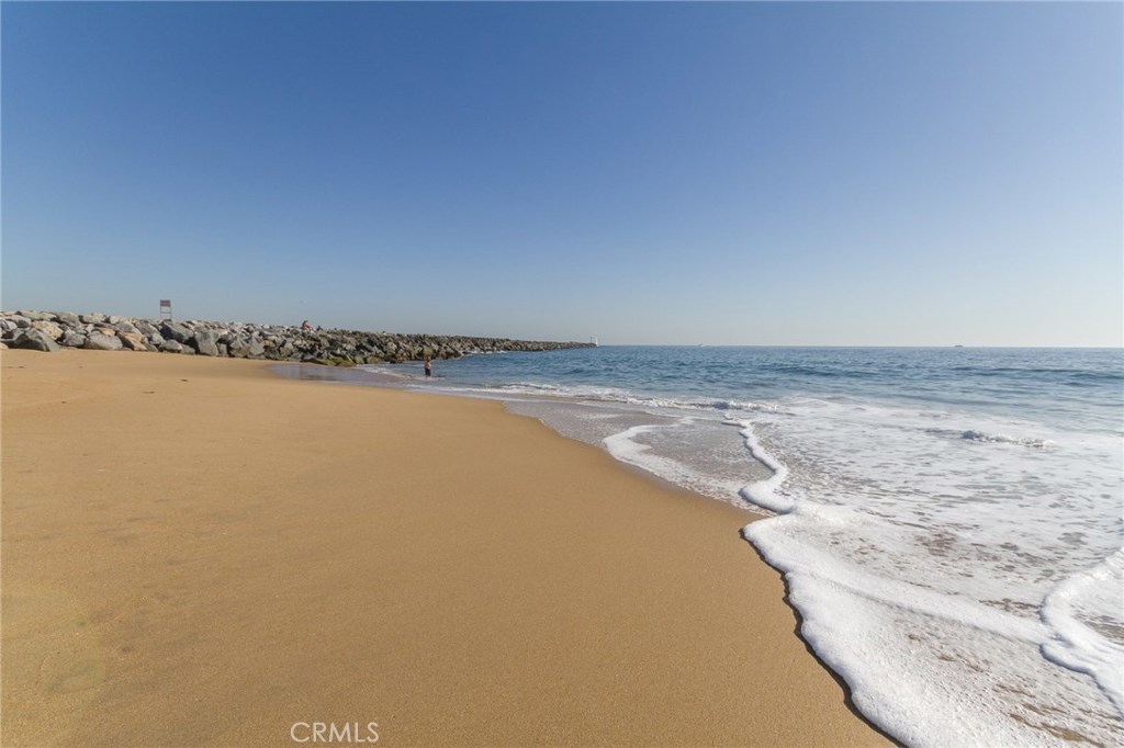 1905 E Balboa Boulevard, Newport Beach CA 92661 - photo 26