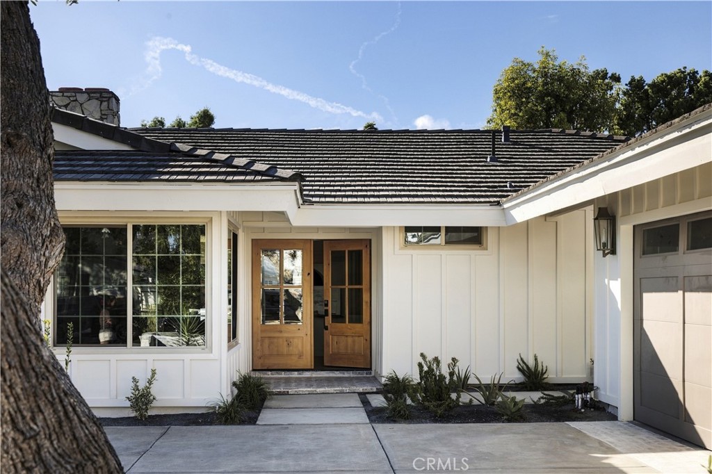 1907 Leeward, Newport Beach CA 92660 - photo 11