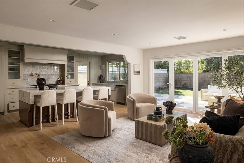 1907 Leeward, Newport Beach CA 92660 - photo 20