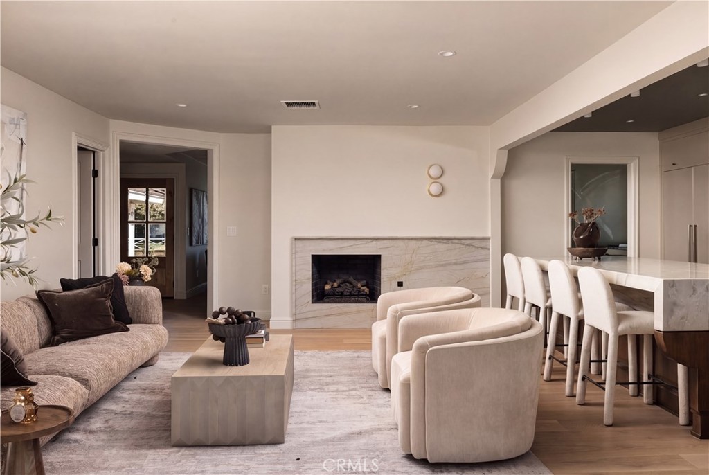 1907 Leeward, Newport Beach CA 92660 - photo 23