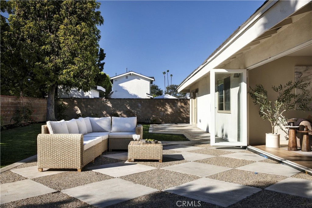 1907 Leeward, Newport Beach CA 92660 - photo 42