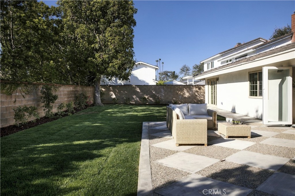 1907 Leeward, Newport Beach CA 92660 - photo 43