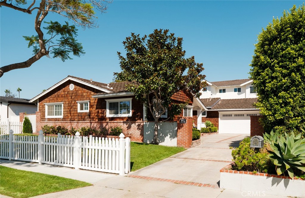 1912 Highland Drive, Newport Beach CA 92660 - photo 32