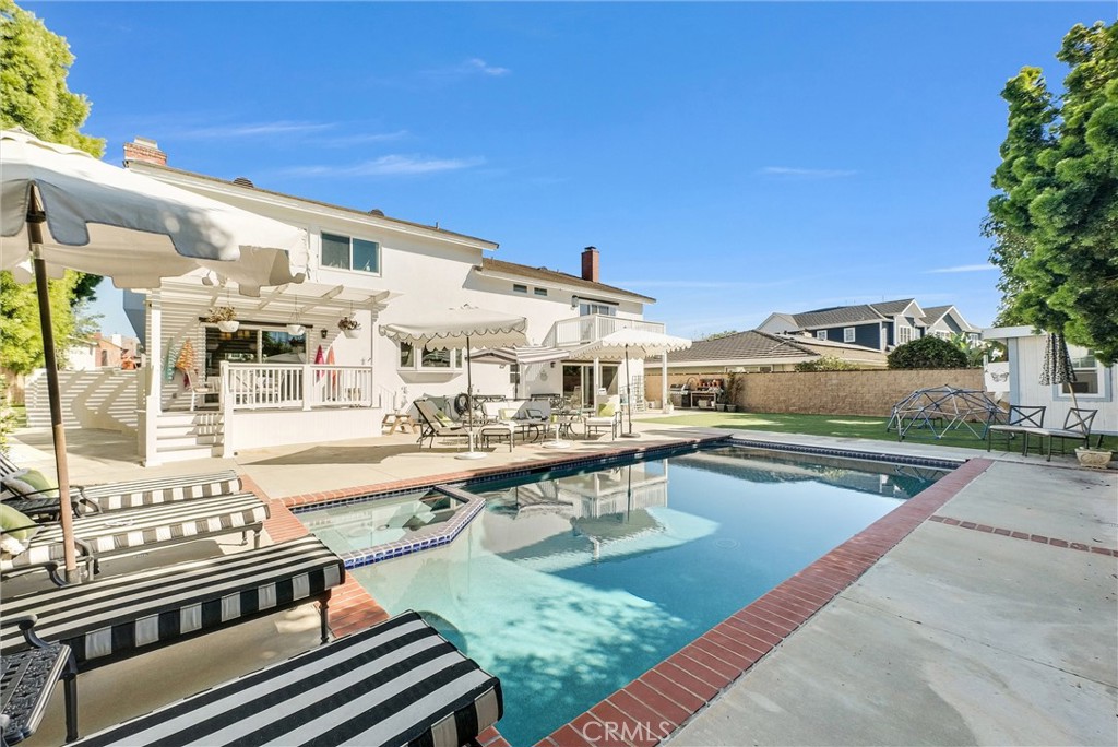 1915 LEEWARD, Newport Beach CA 92660 - photo 54