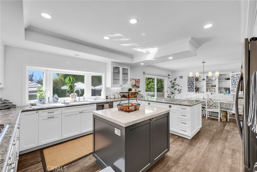 1915 LEEWARD, Newport Beach CA 92660 - photo 17